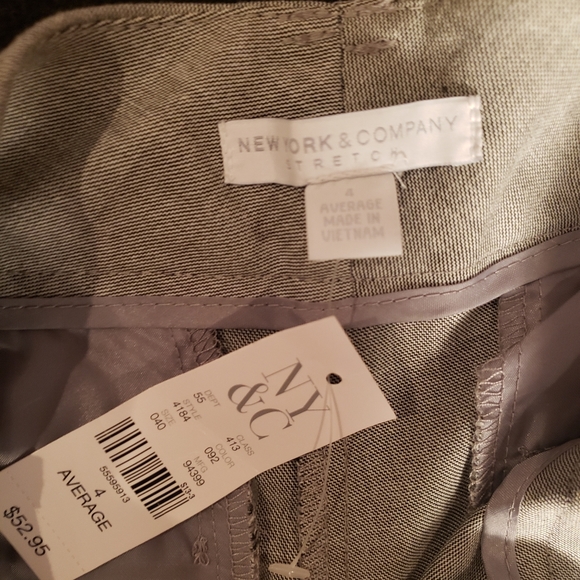 BNWT NY & Co. Gray Stretch Boot Cut Slacks, Women's Size 4 - Picture 5 of 12